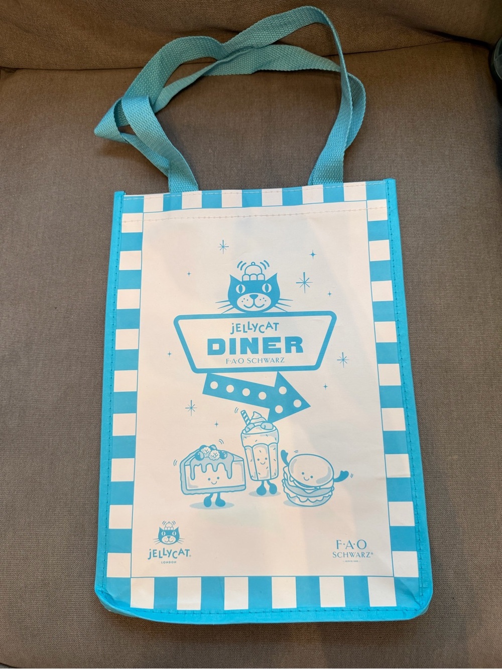 FAO Schwarz Jellycat Diner Reusable Blue & White 9 X 13 Tote Bag NYC Exclusive